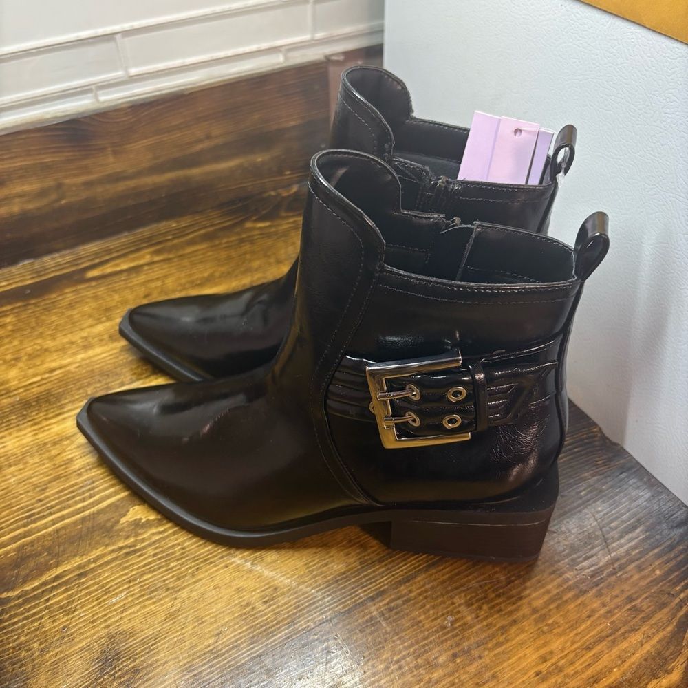 Wild Fable Black Pointed Toe Buckle Ankle Boots Size 7